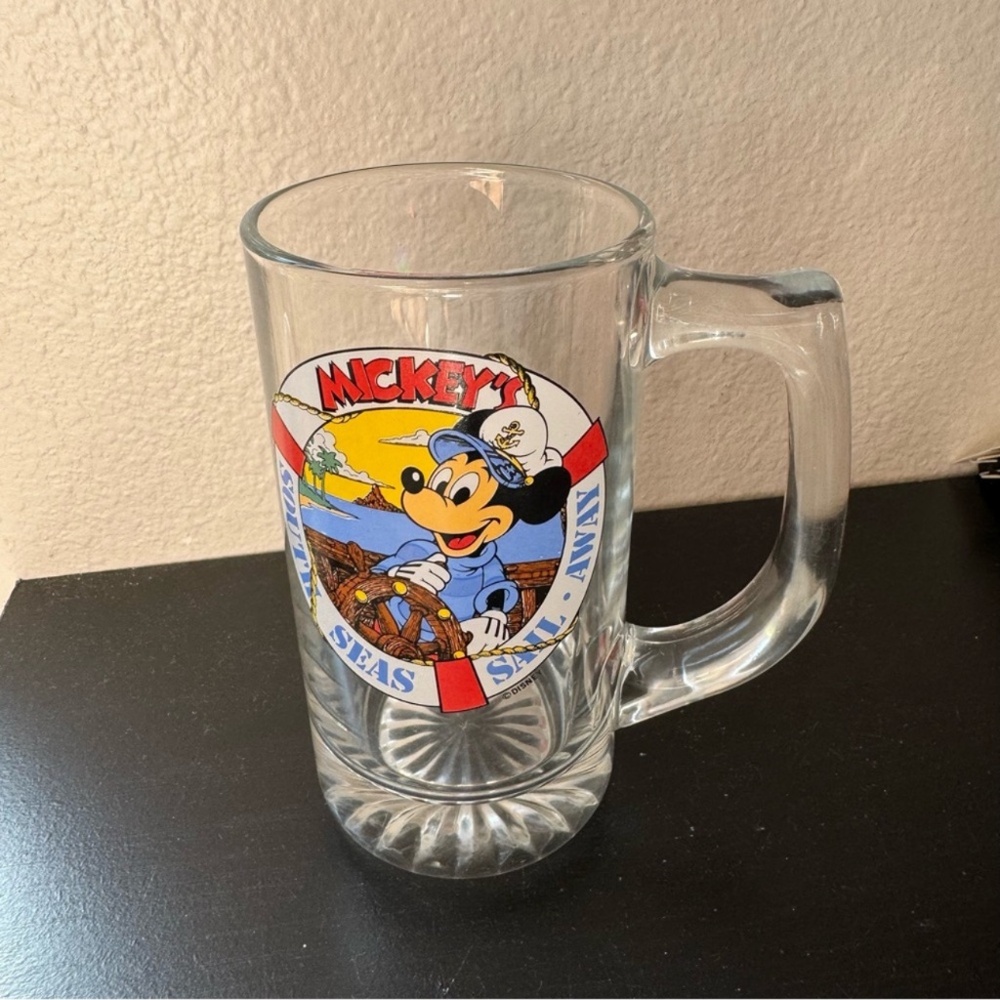 Vintage Walt Disney Miskey’s South Seas Sail Away Glass Mug Cup Stein 5.5”